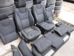 Volvo XC60 I  fotele siedzenia kanapa foteliki dla dzieci  grzane - 9