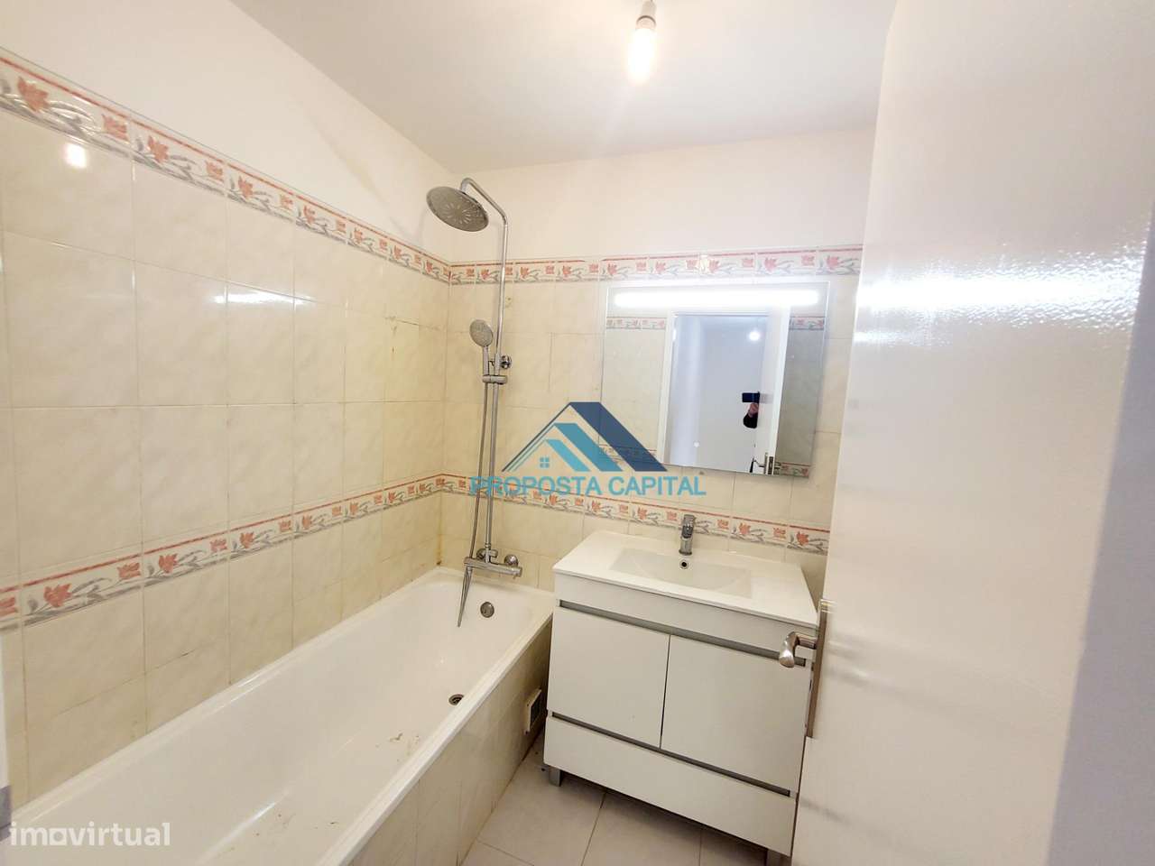 APARTAMENTO TOTALMENTE REMODELADO | ALGUEIRÃO - MEM MARTINS-16