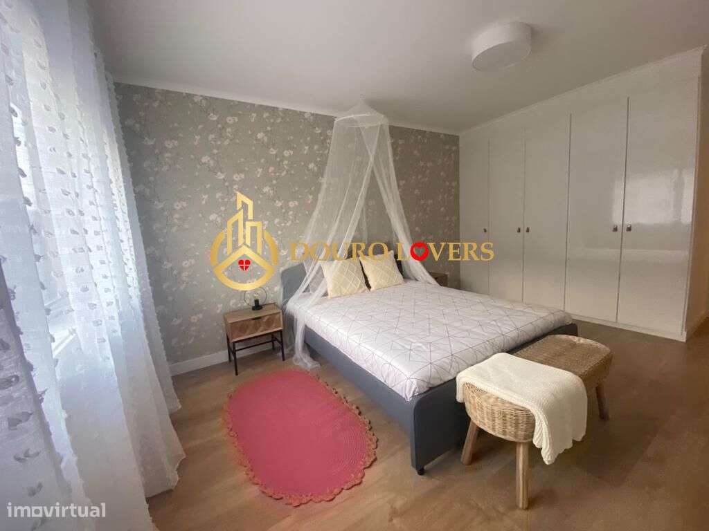 T2 renovado e mobilado | Metro Marquês | Lugar de garagem | Porto - Grande imagem: 5/60