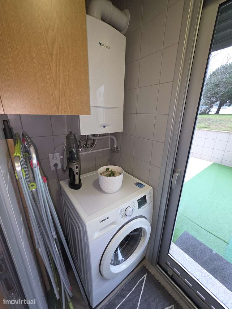 Fantástico apartamento T3 com terraço nos Passionistas-30