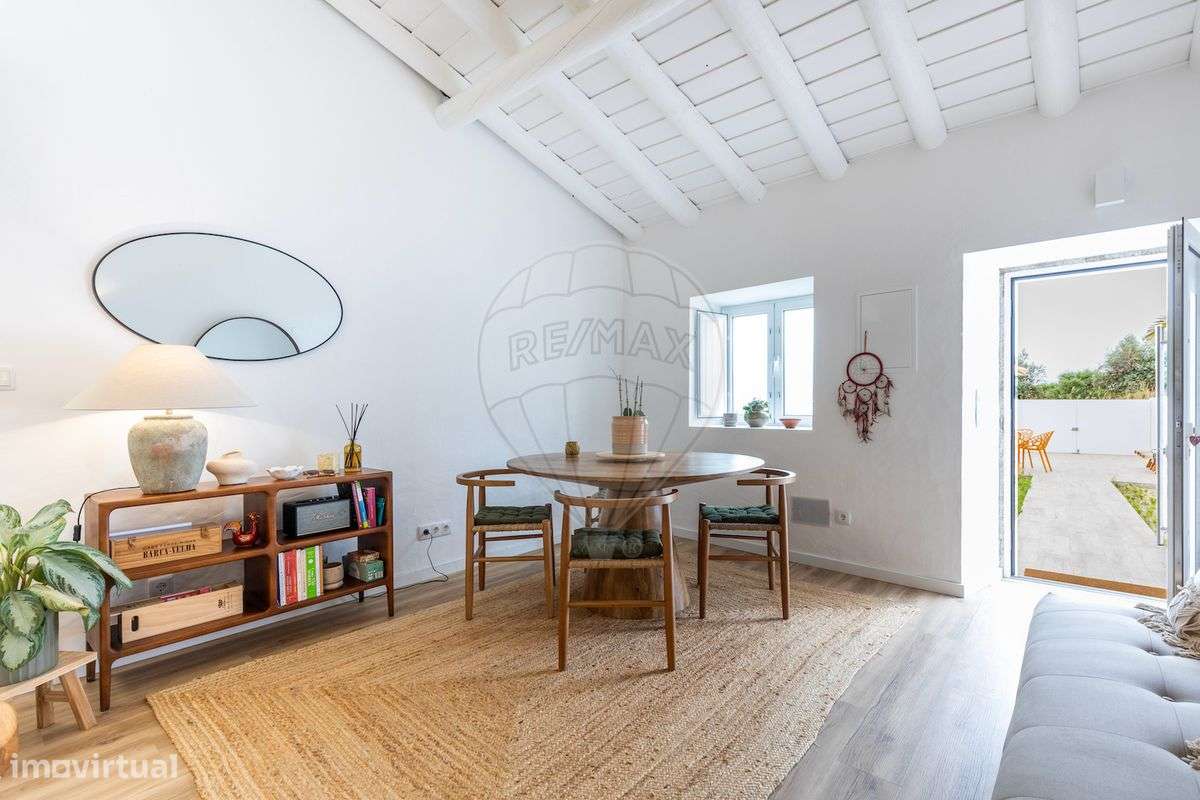 Moradia T2 para venda - Grande imagem: 2/23