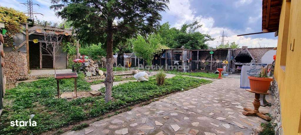 Casa pe sol, teren : 1460 mp - zona Spitalului Municipal - Bariera - Imagine principală: 3/10