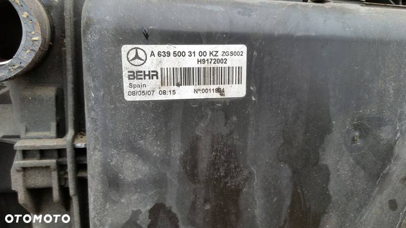 Mercedes Vito W639 pas przedni chłodnice 2.2 CDI - 7