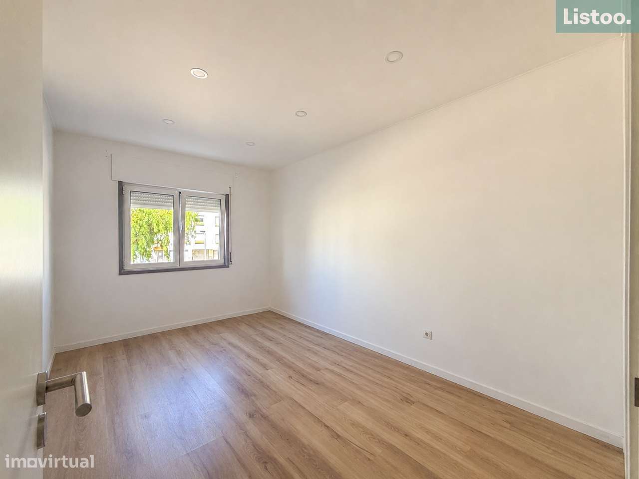 Apartamento T3 Avenida Carolina Michaelis-21