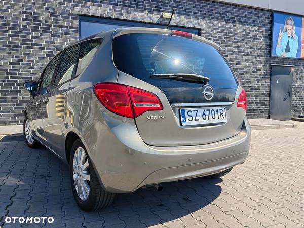 Opel Meriva 1.4 Cosmo - 11