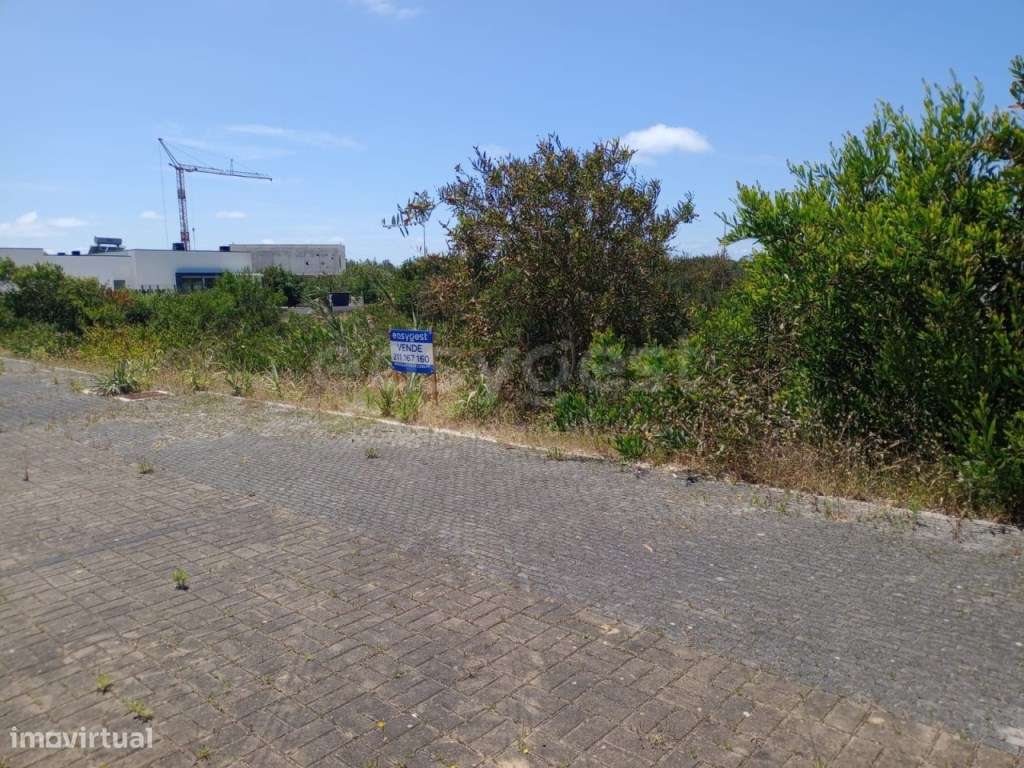 Lote urbano para construção com 381m2 - Grande imagem: 2/6