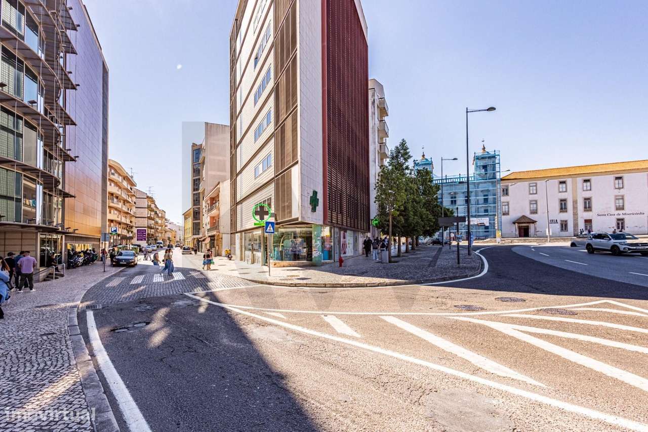 Escritório para Venda, em frente ao Wshopping de Santarém - Grande imagem: 3/29
