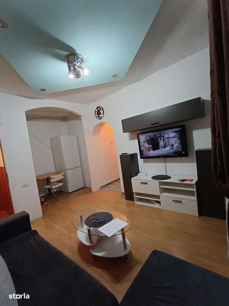 APARTAMENT 3 CAMERE CENTRALA PROPRIE METROU GORJULUI-0
