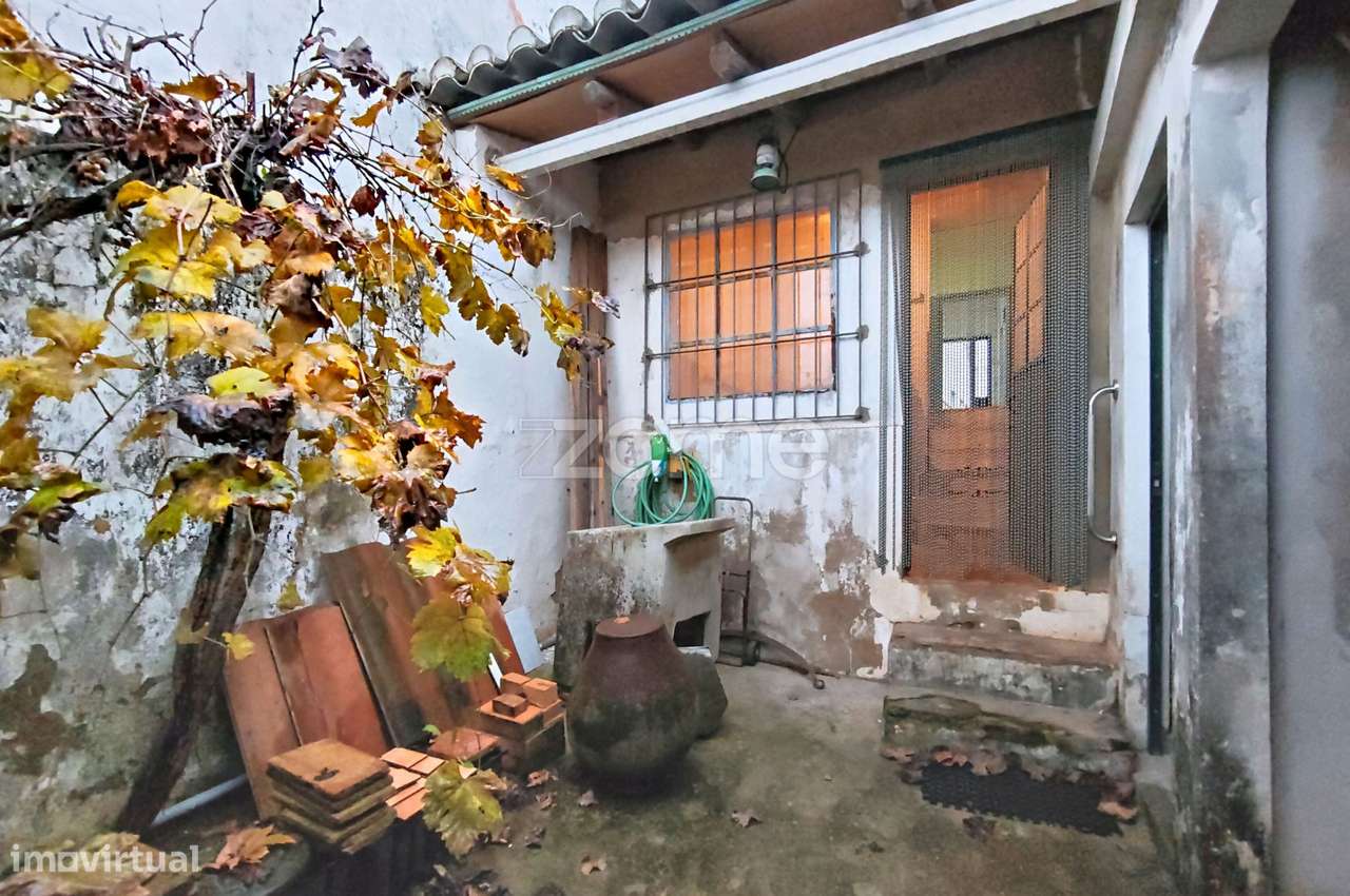 Moradia V2 no centro de São Marcos da Serra-31