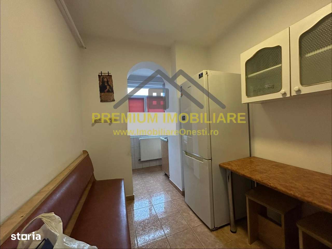 Apartament 2 camere semidecomandat – Etaj 3 – Balcon 7 mp-4