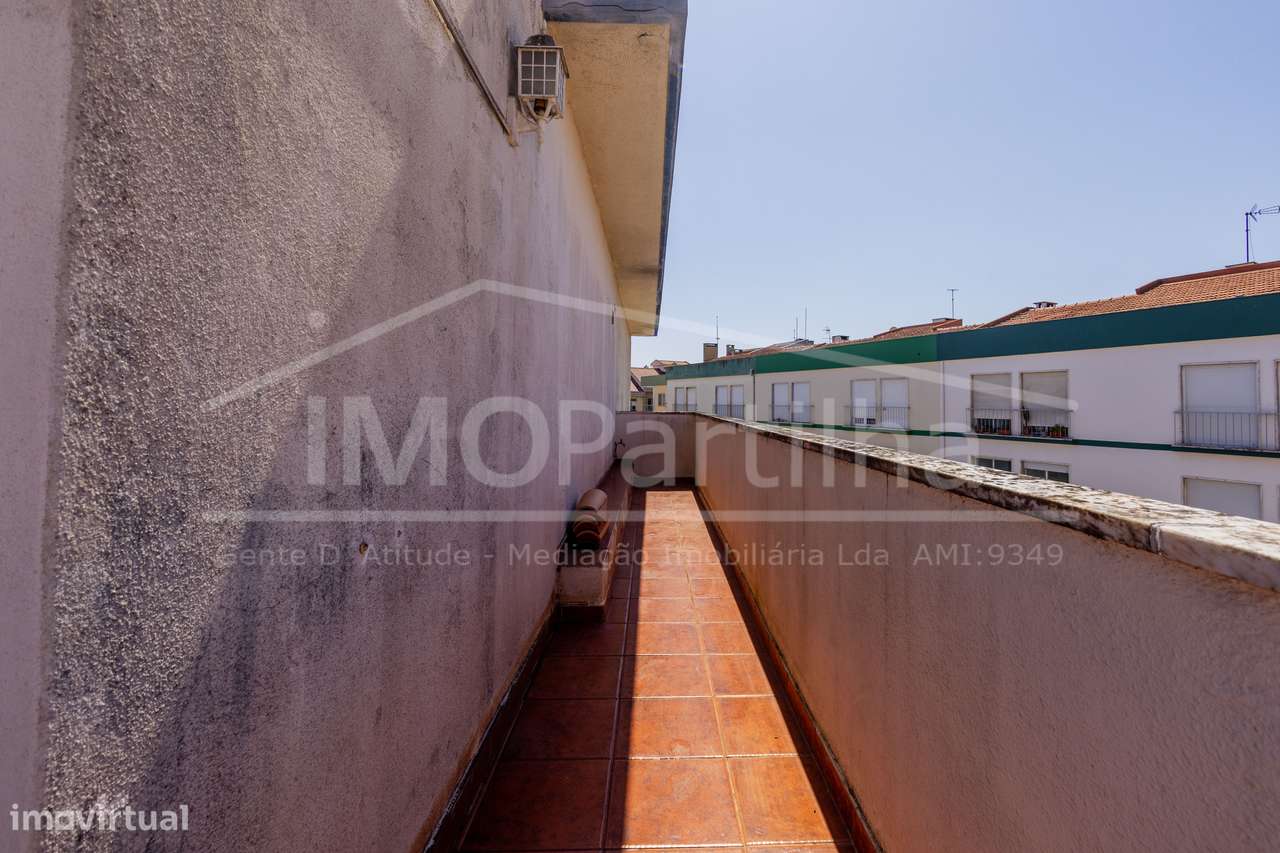 Apartamento t2 à venda na Rua Domingos Saraiva-5