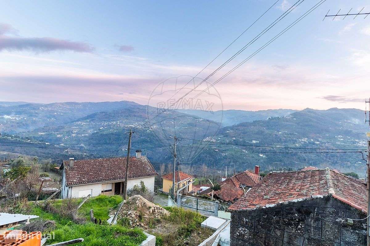 Moradia T3 para venda-7