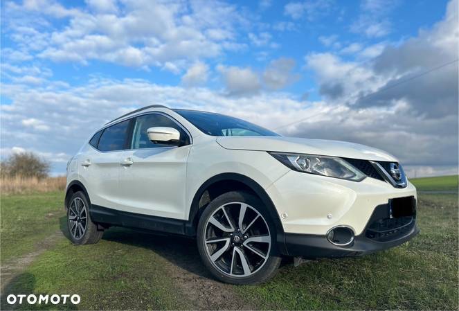 Nissan Qashqai 1.6 DCi TEKNA - 22