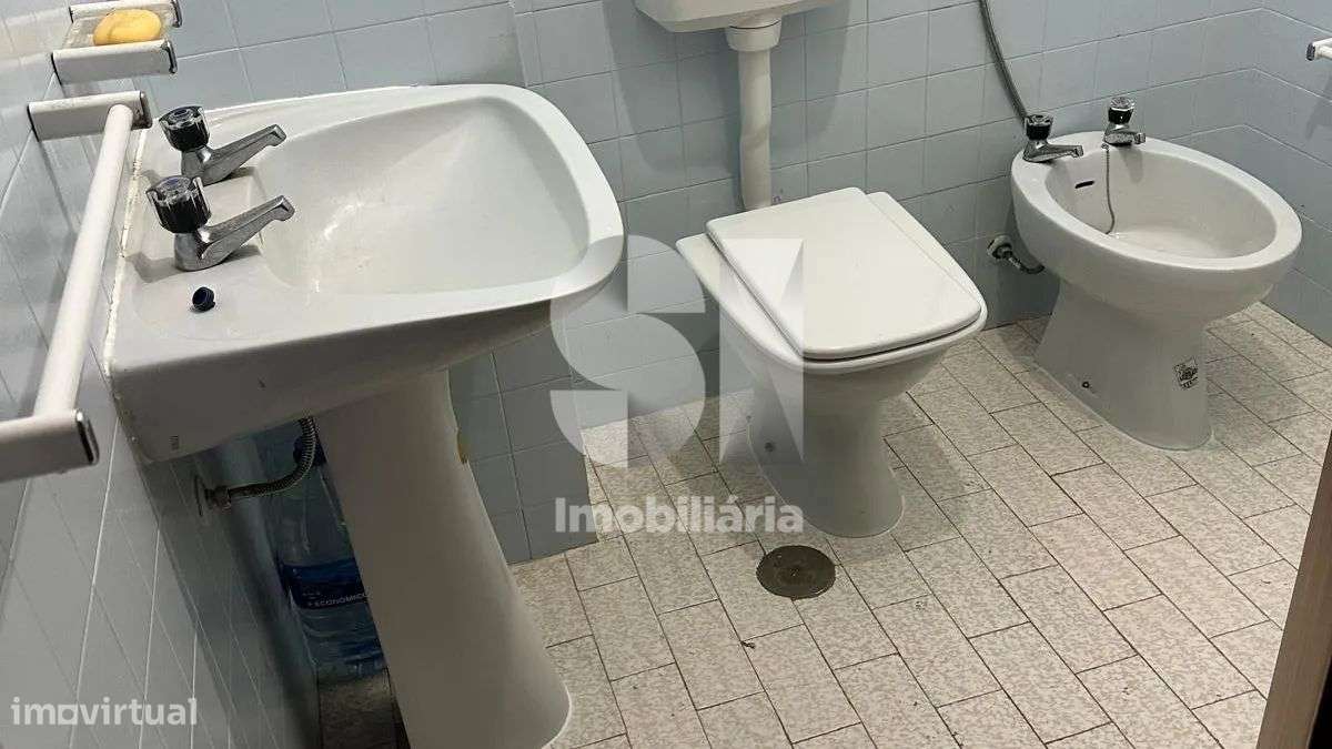 Apartamento T3 com suite no centro da Cidade de Seia - Grande imagem: 4/21