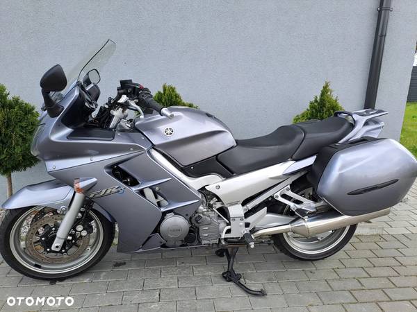 Yamaha FJR - 33