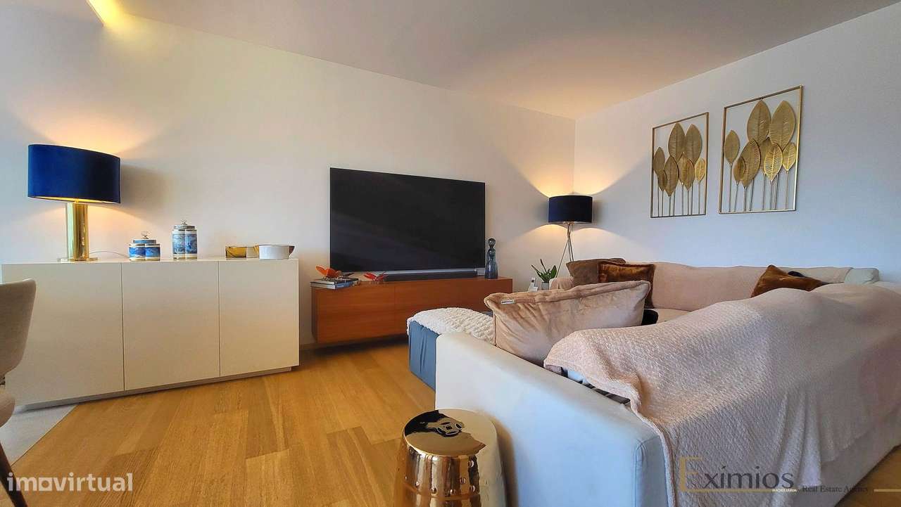 Apartamento T3 perto da praia e com garagem, em Aver-o-Mar-2