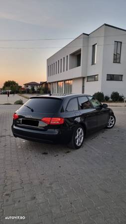 Audi A4 2.0 TDI Multitronic Avant - 7