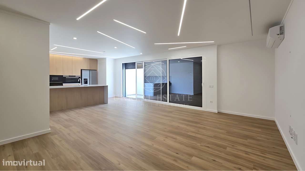 Apartamentos T2,T3, T3+1 (equivalente a T4) e T4, no Entroncamento com - Grande imagem: 1/37