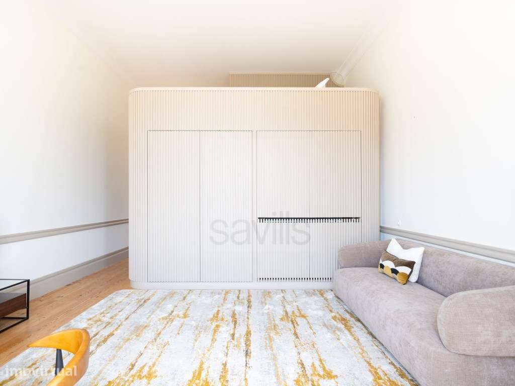 Apartamento T0 mobilado e decorado na Avenida dos Aliados-19
