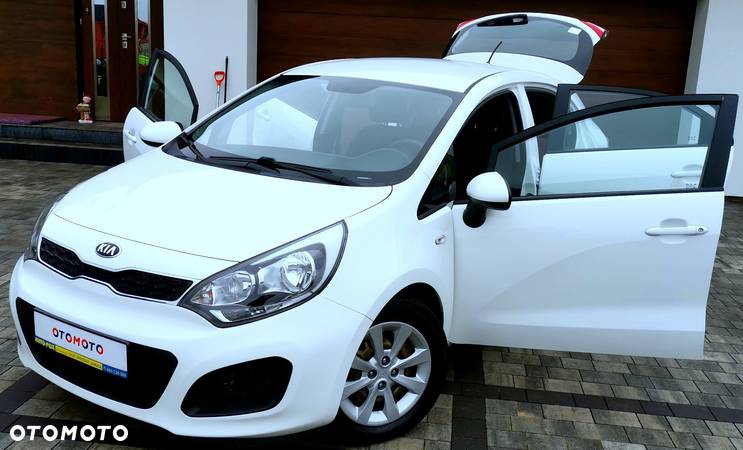 Kia Rio 1.2 Business Line - 23