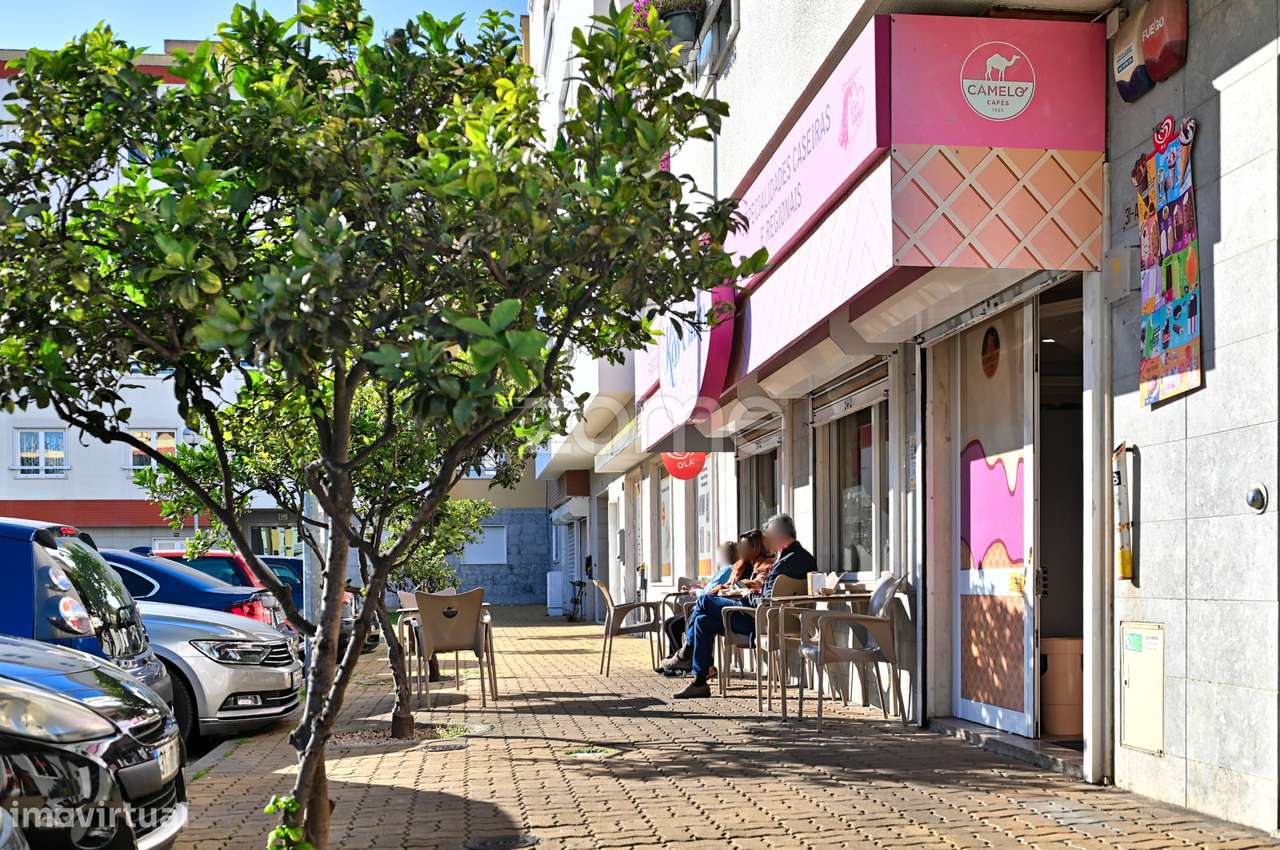 Estabelecimento Comercial no Prior Velho - Grande imagem: 1/23