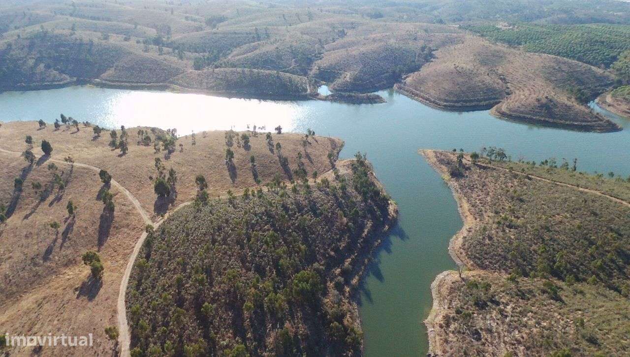 Alqueva - 3 Herdades confinantes 783 ha-7