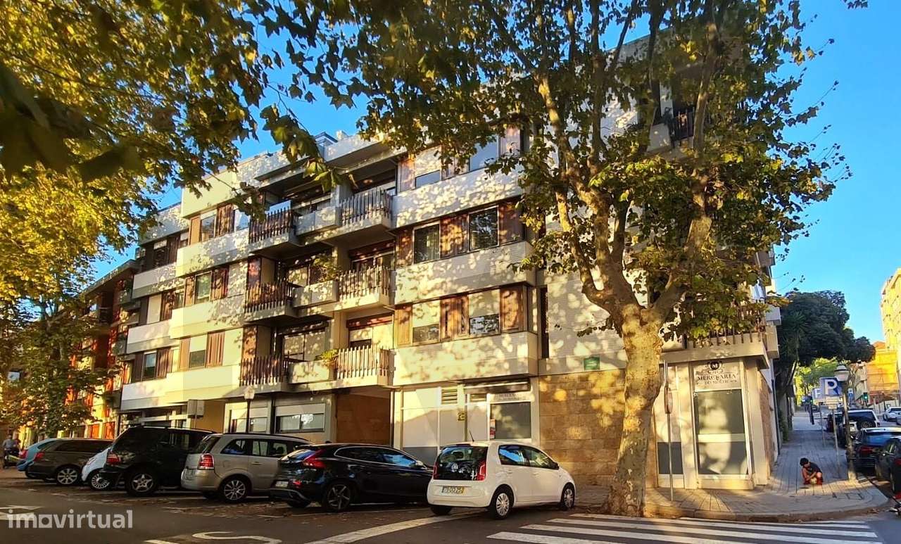 T2 FOZ, 2ª linha do MAR, Varanda com Vista de MAR, Garagem - Grande imagem: 5/39