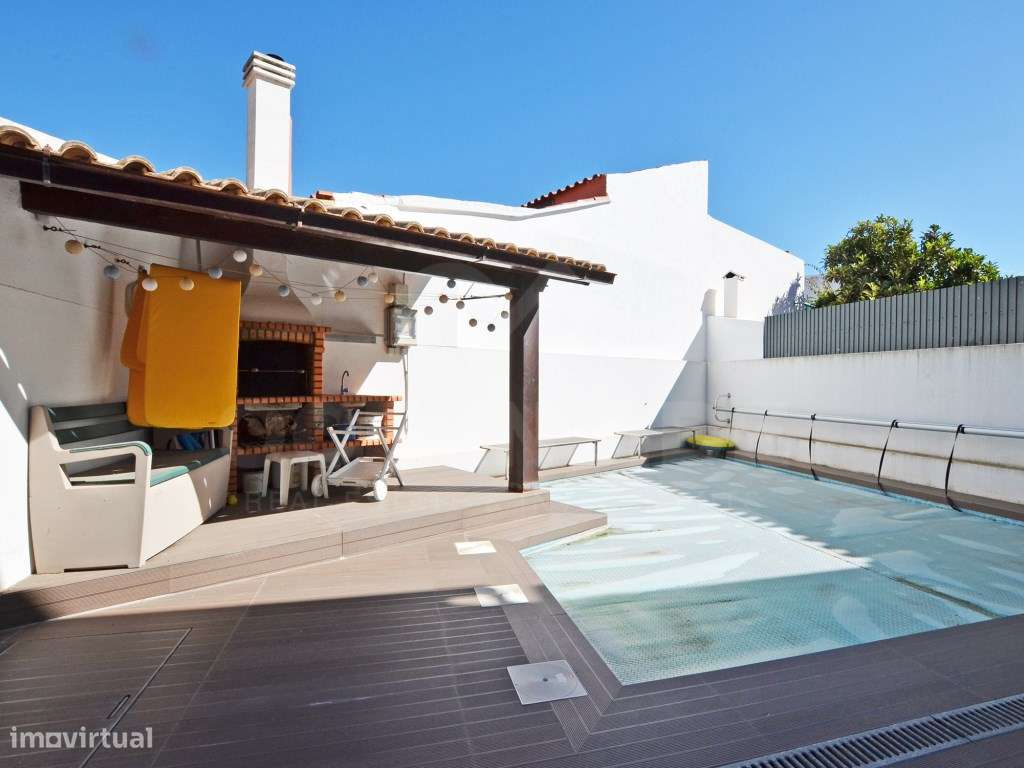 Moradia T4+2 com piscina na Urb. Lombas (São Domingos de Rana)-36