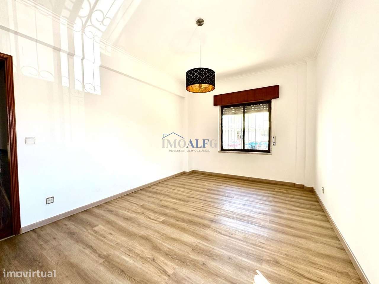 Apartamento T2 na Arrentela- Seixal, junto a transportes-13