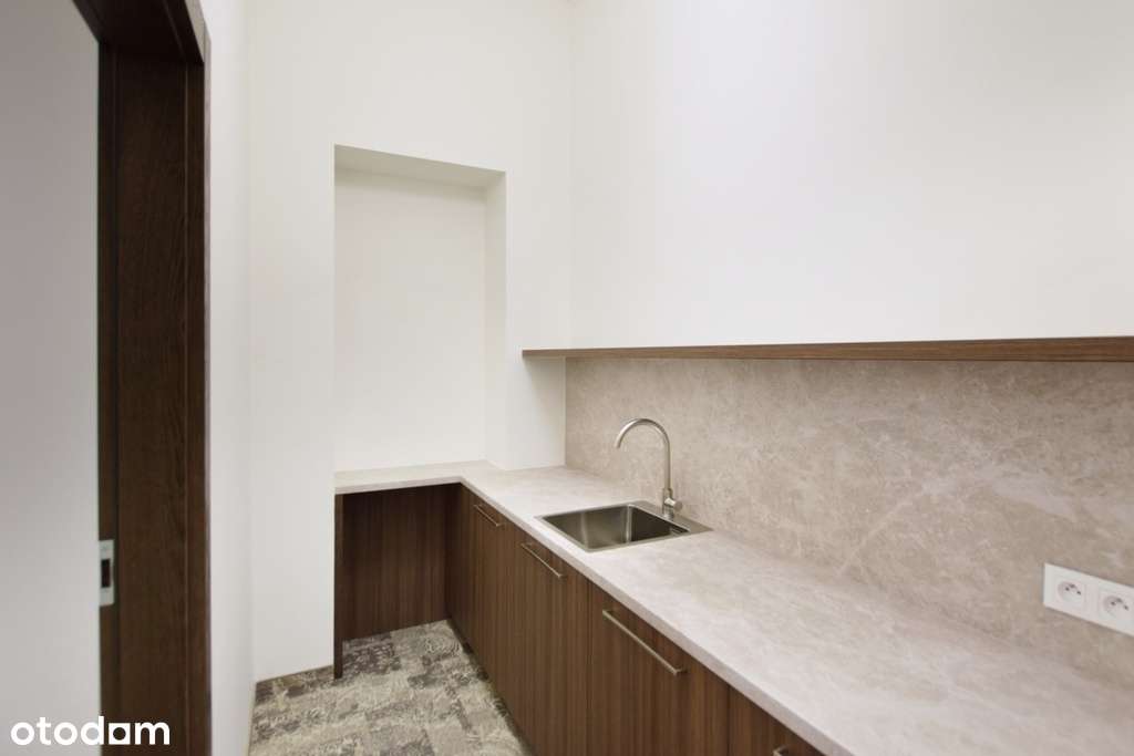 Biuro najwyższej klasy w zabytkowej willi. - Pełny obrazek: 5/8