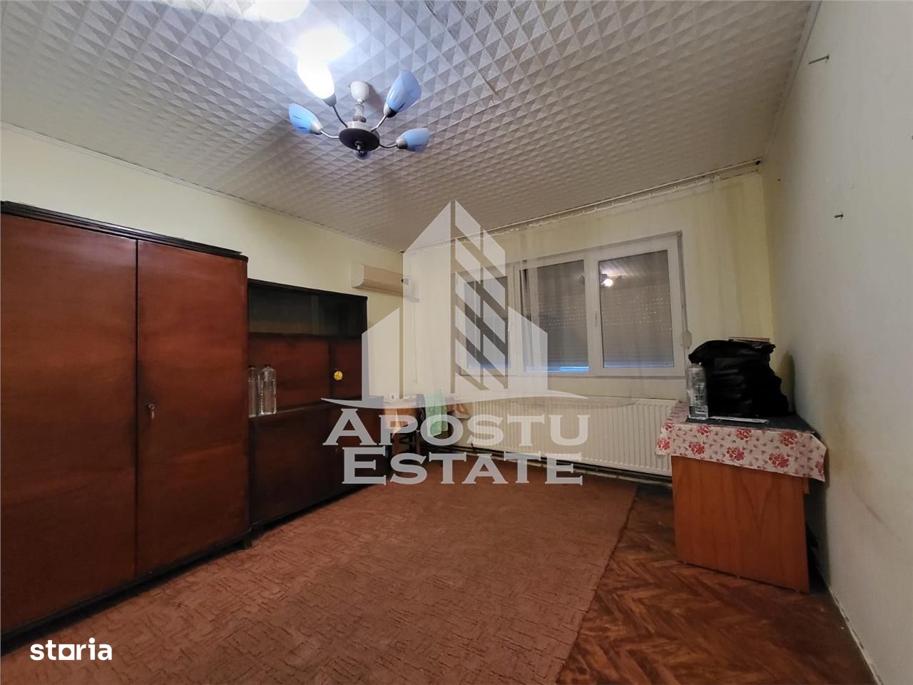Apartament cu 3 camere, centrala proprie, zona Dacia