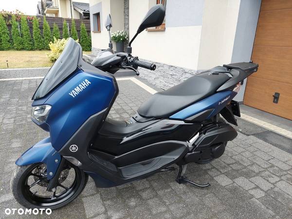 Yamaha NMAX - 8