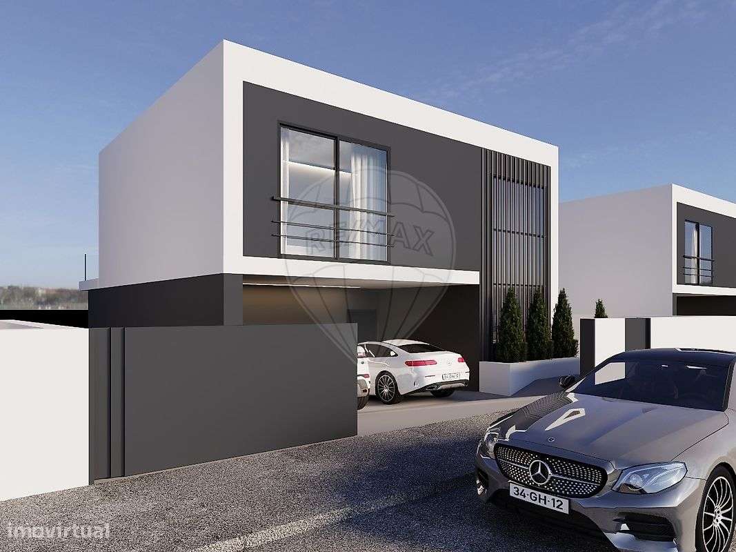 Moradia T4 para venda-3