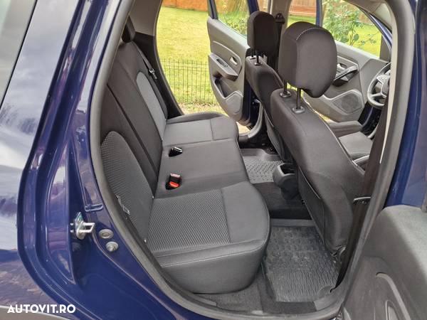 Dacia Duster 1.5 Blue dCi 4WD Comfort - 13