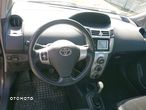 Toyota Yaris 1.3 VVT-i Sol - 10