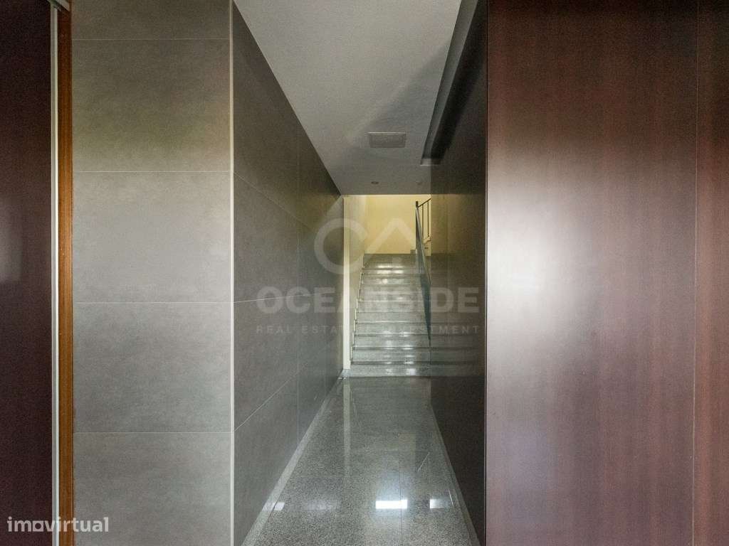 Penthouse T3 com terraço - Oeiras-53