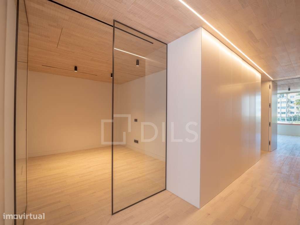 Apartamento T4+1 na Foz, Porto-6