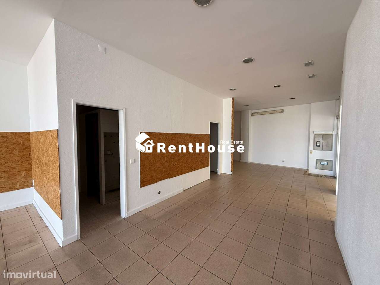 Loja para Venda - Esplanada Silva Guimarães, Figueira da Foz-3