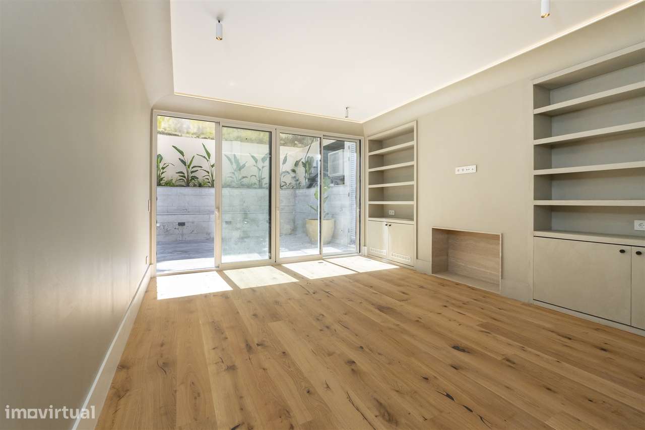 Apartamento T3 nas Avenidas Novas, Lisboa-0