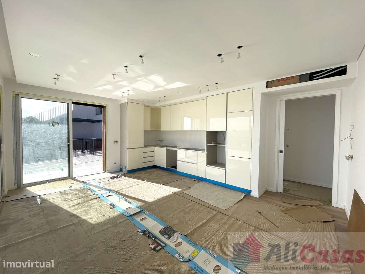 Fabulosos Apartamentos T3 C/Amplas varandas e vista Mar-15