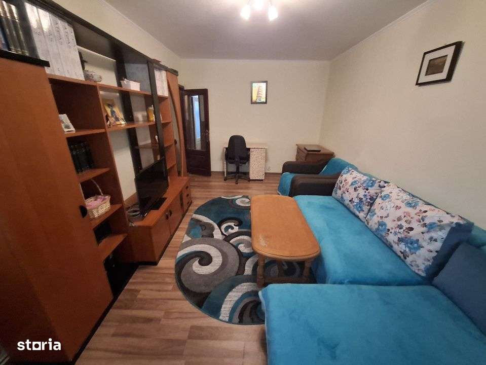 Comision 0 - Vanzare apartament 2 cam. decomandat, etaj 3, micro 12, T-6