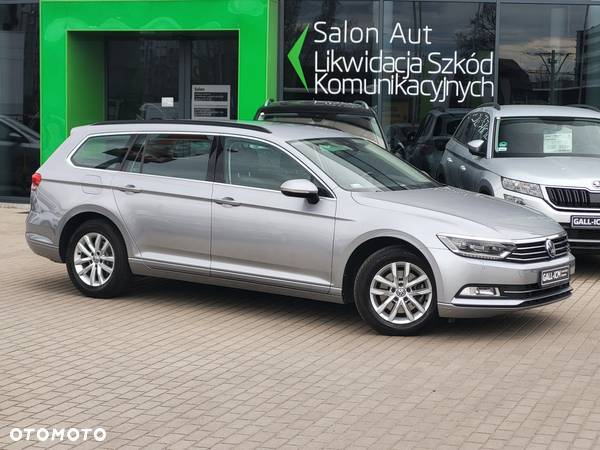 Volkswagen Passat 1.5 TSI EVO Comfortline - 6