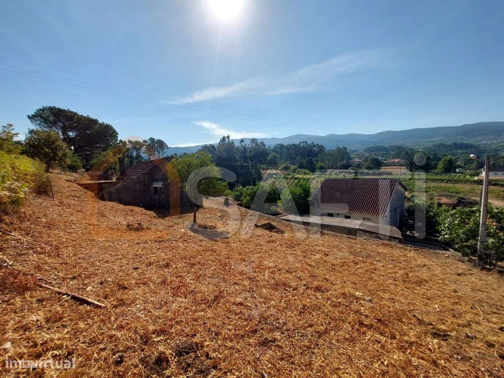 Moradia para reconstrução com terreno - Grande imagem: 5/8