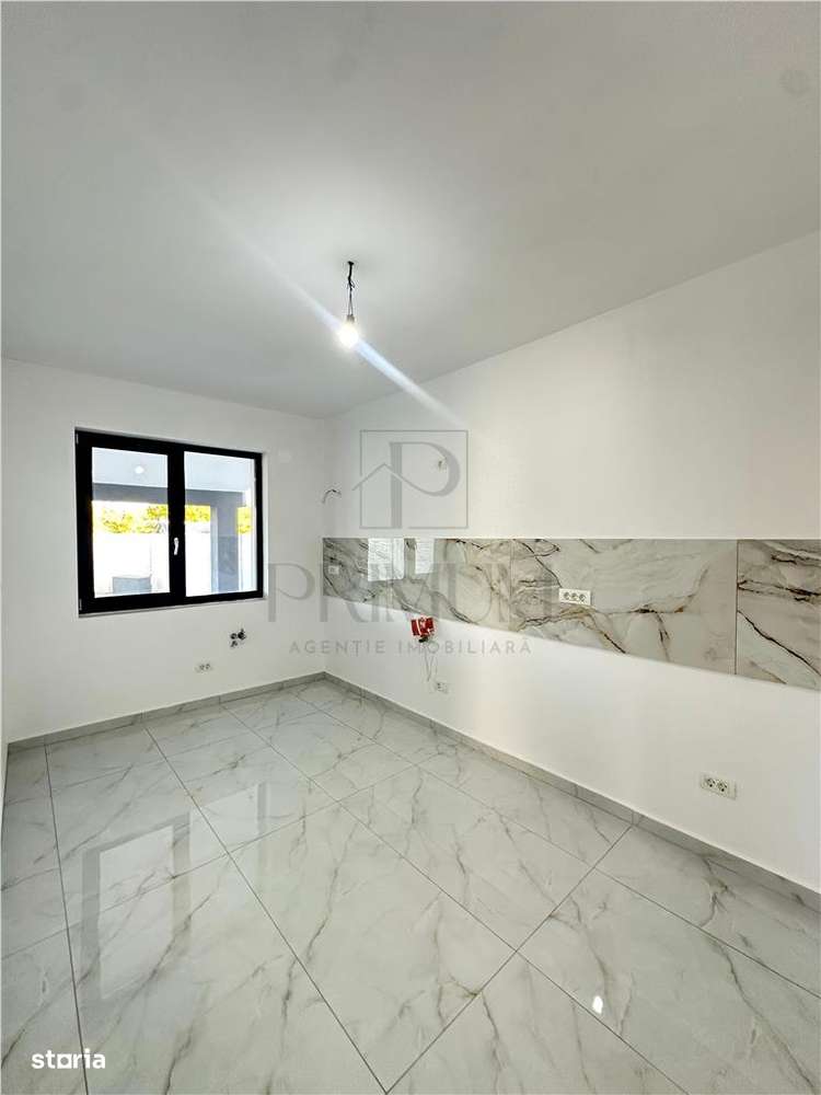 GIROC IQ - Duplex despartit -  5 Camere - 3 Bai - Teren generos - Fini - Imagine principală: 4/16