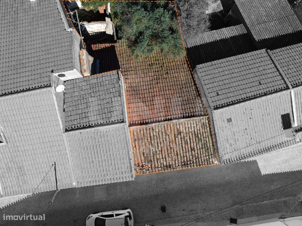 Moradia para recuperar com 600 m² de terreno - Monte do Trigo | Per... - Grande imagem: 4/17