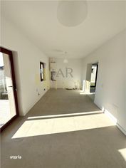Vanzare casa 4 camere, in Strejnicu, la 5 minute de Ploiesti - Imagine principală: 3/20