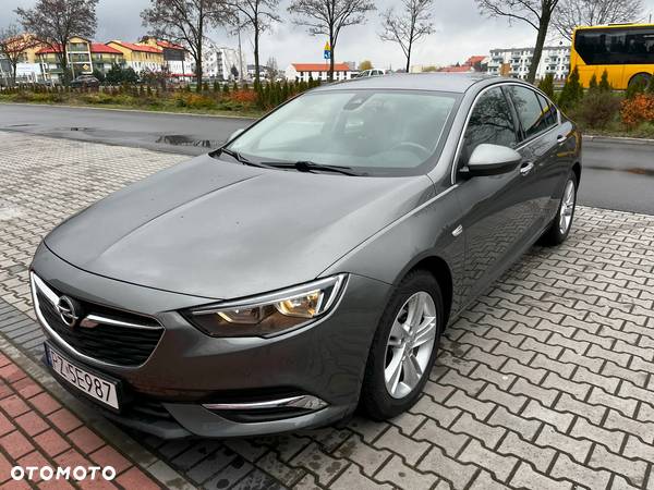 Opel Insignia Grand Sport 1.6 Diesel (118g) Business Edition - 1