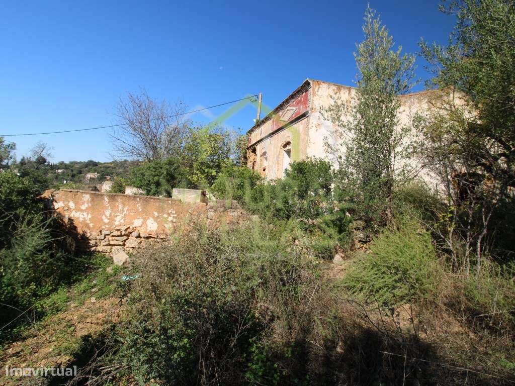 Terreno com Ruína e Vista Mar Panorâmica em São Sebastião, Loulé - Grande imagem: 2/15