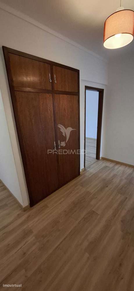 »» OPORTUNIDADE ÚNICA »» T2 / Totalmente remodelado / Liceu - Setúbal - Grande imagem: 4/24