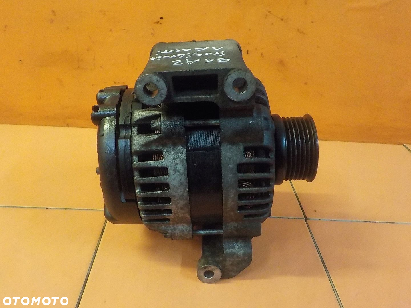 OPEL INSIGNIA ASTRA MERIVA MOKKA 1.6 CDTI 16r B16DTH alternator 13586367 - 2